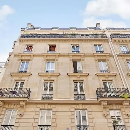 Appartamento Proche Champs Elysees